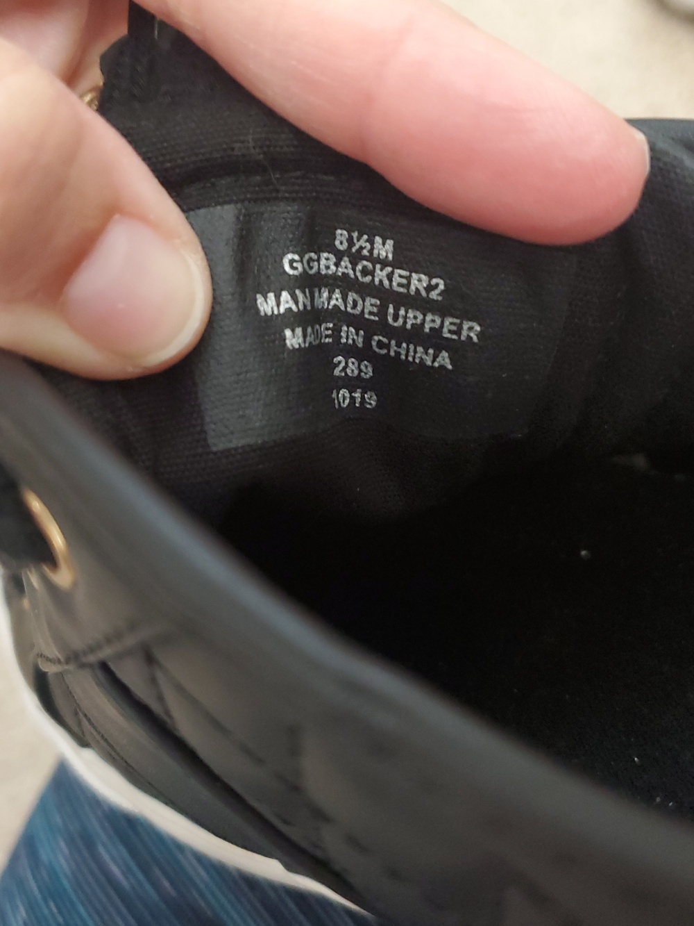 Guess Sneakers Size 8 1/2M - Picture 12 of 12